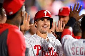 Phillies Re-Sign Realmuto